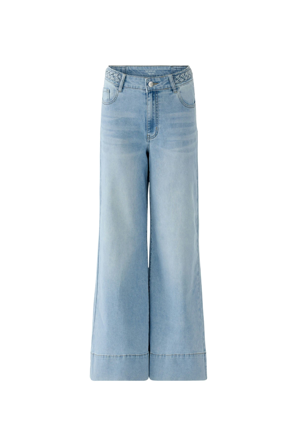 Slightly Flared Legs Hgh Waisted Jeans