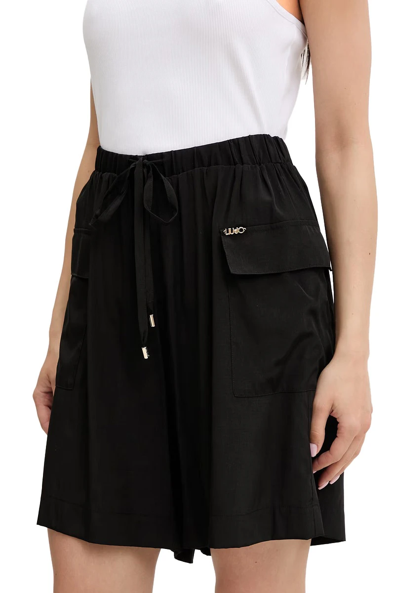 Satin-Finish Cargo Shorts With Drawstring Waist