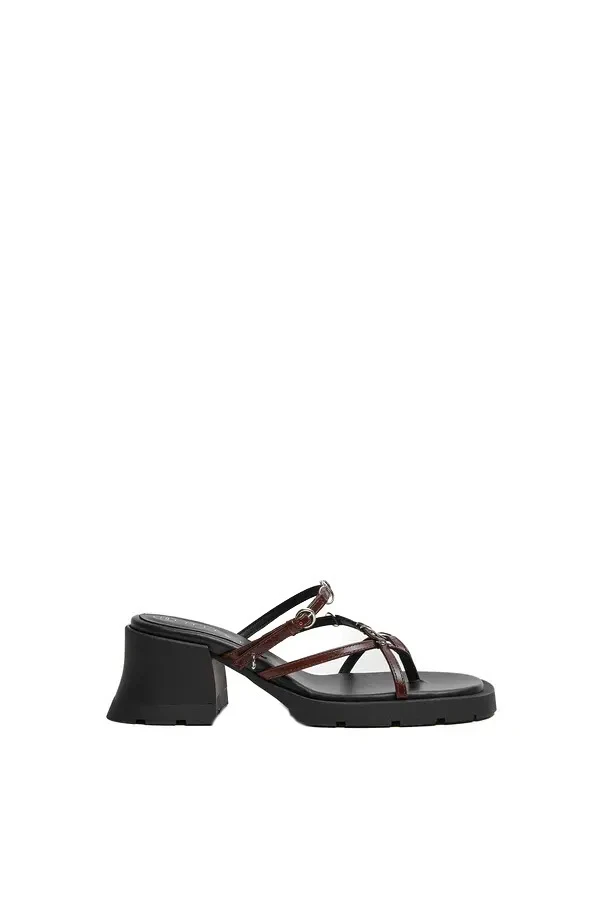 Strappy O-Ring Chunky Heel Leather Mule