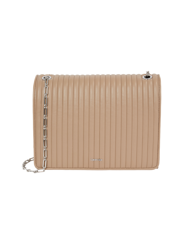  Quilted Shoulder Bag
