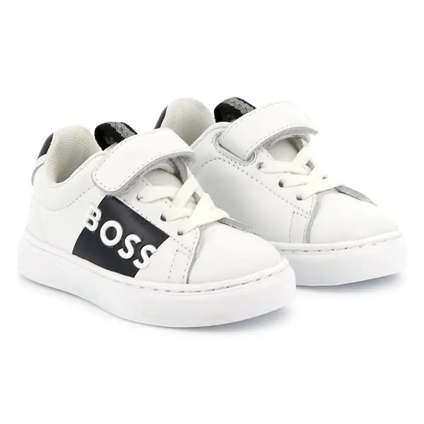 Classic Court Sneakers