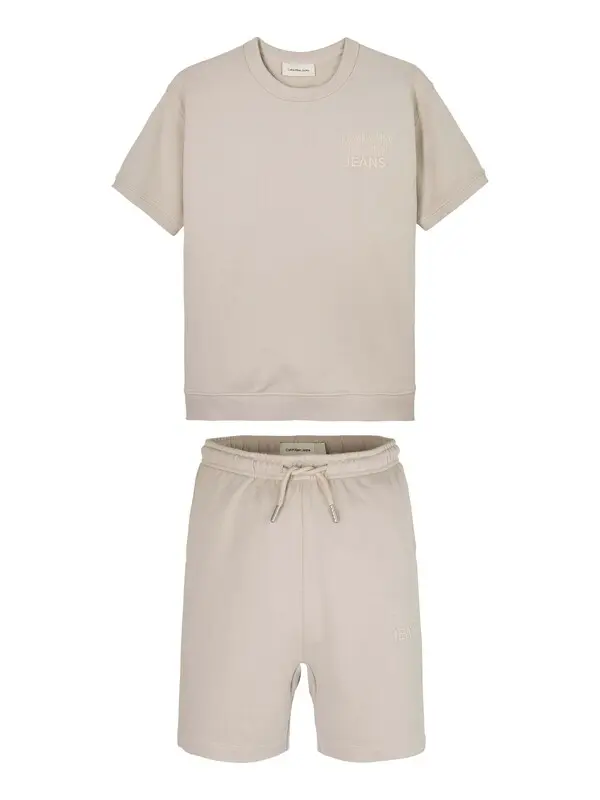  T-Shirt And Short Set