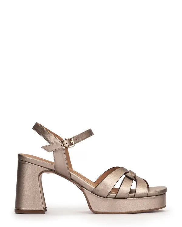 Leather Wide-heeled platform sandals