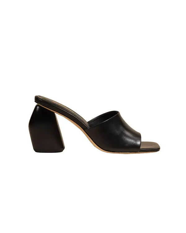 Wide heel matte Mules