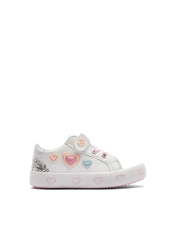 Hearts Low Sneakers