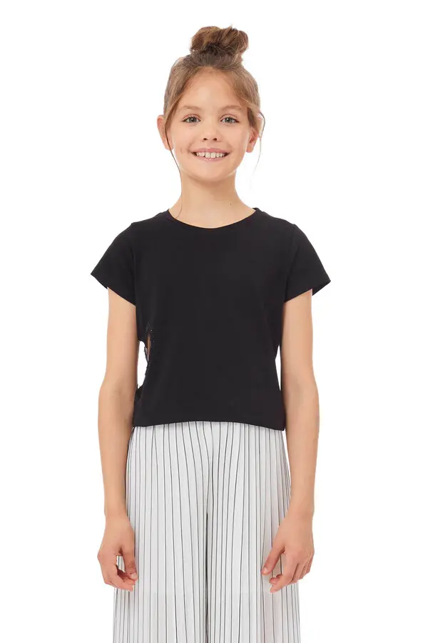Cotton T-shirt with Open heart