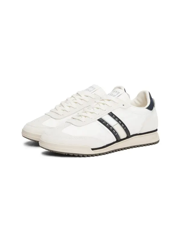 Retro Runner Trainers