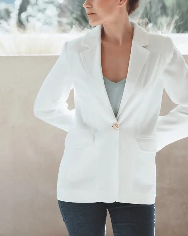 Formal Crepe Blazer with Pockets.