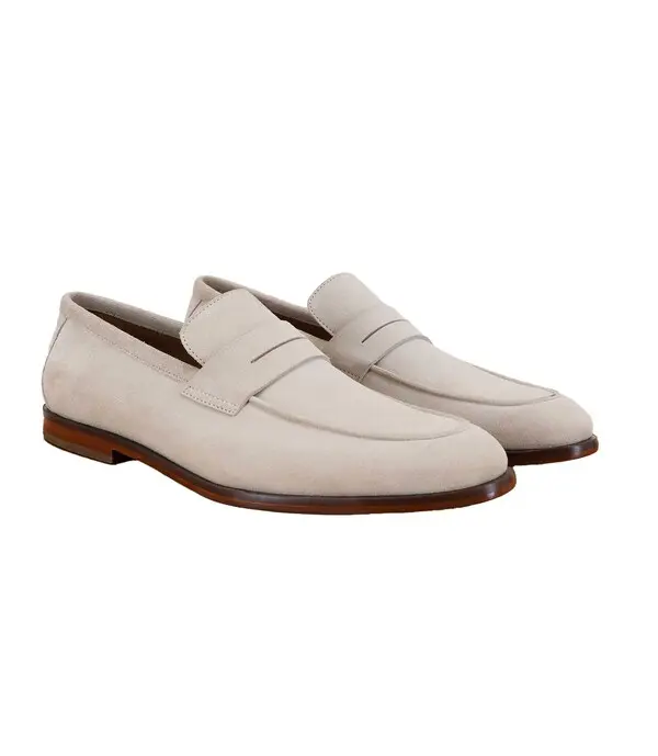  Leather loafer