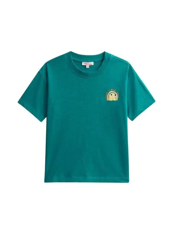 t-shirt with fantasy detail