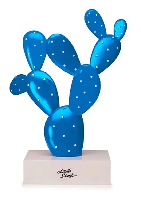  Fichial Sculpture 30cm