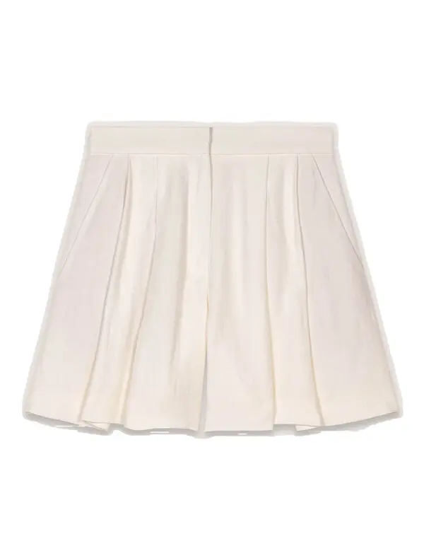 Flowing shorts
