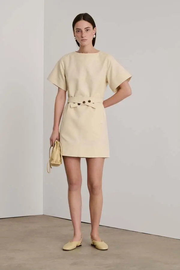 Fitted cut mid length dress