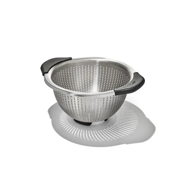 STAINLESS STEEL 3 QT COLANDER