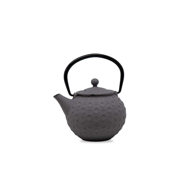 Cast iron teapot. Capacity 800 ml. Colour: grey.
