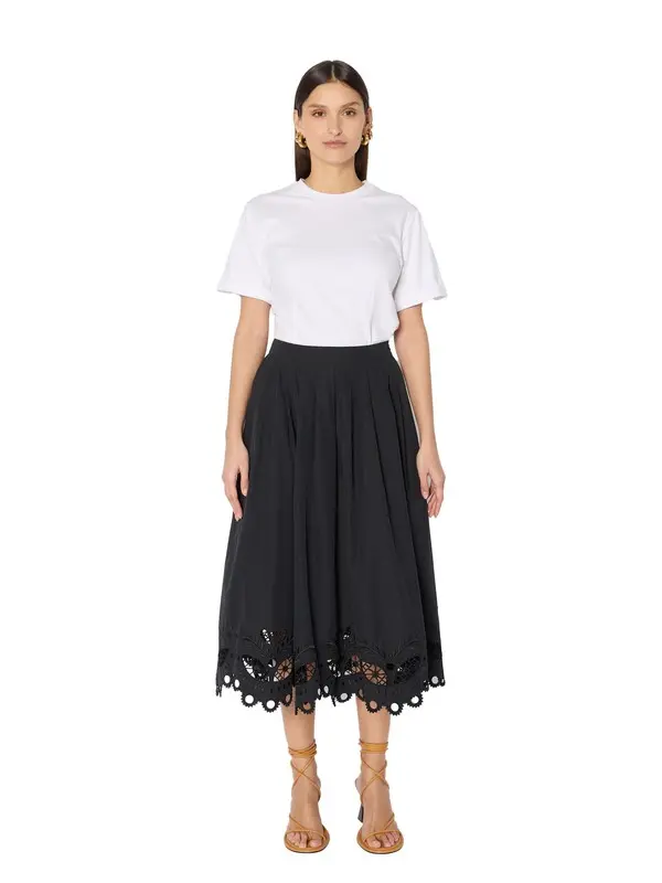 Voluminous midi skirt