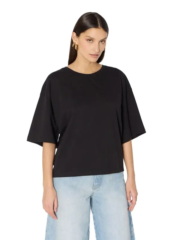 Oversized T-shirt with embroidered wings on back