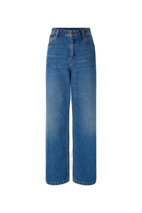 Straight cut mid-rise waist jeans