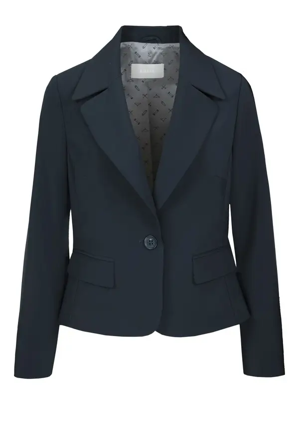 short blazer with flap pockets