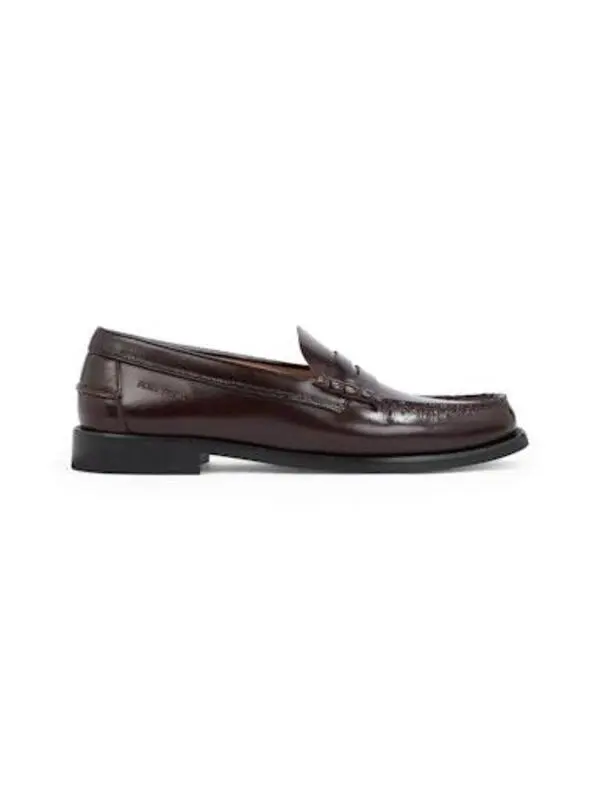 CLASSIC LEATHER LOAFERS