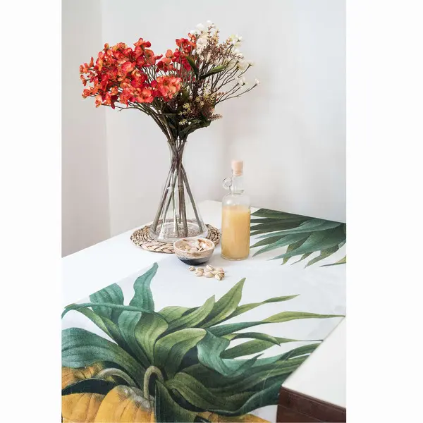 Table Runner