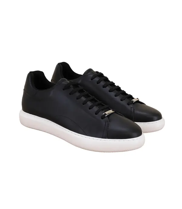 Leather lace up Sneakers