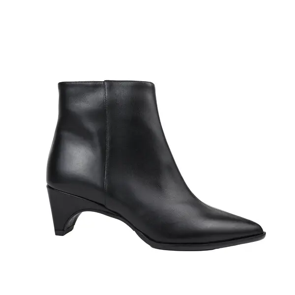Patent Leather Ankle Boots With Kitten Heel