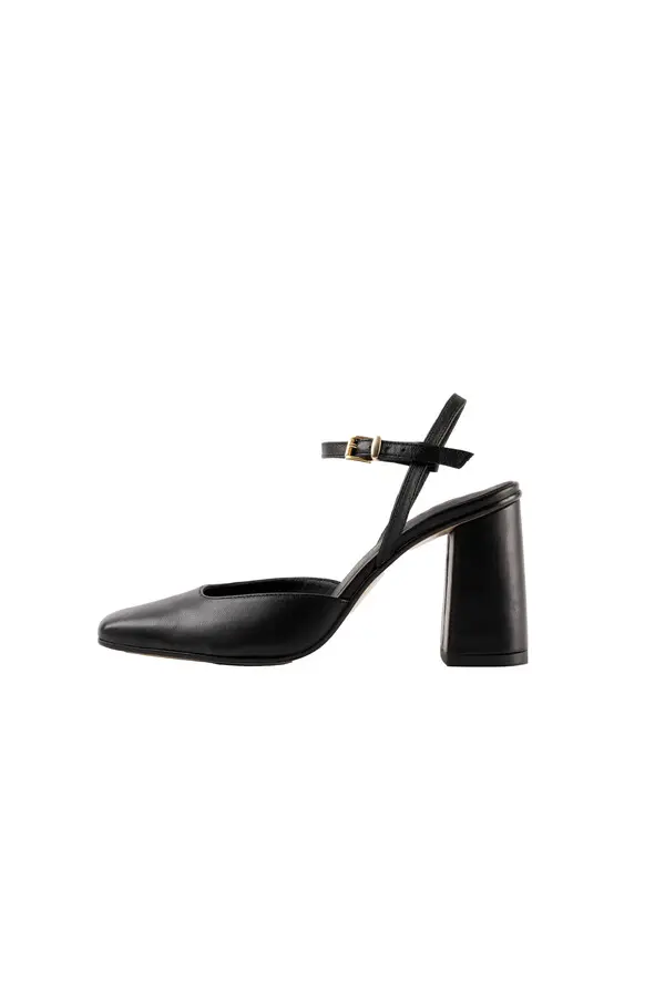 Ankle Strap Leather Pump