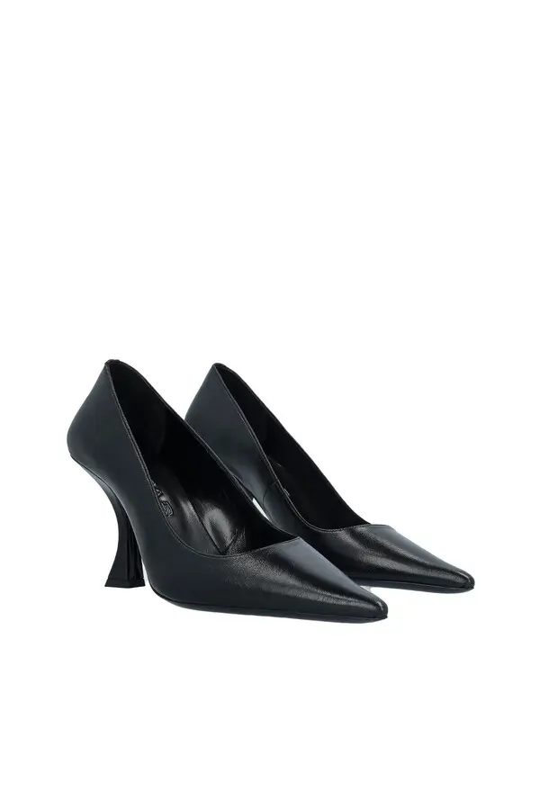 Pointed-toe Pump with Sculptural Flared Heel
