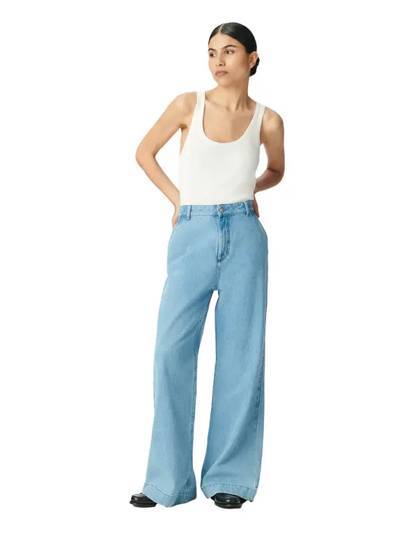 High Waist Wide Leg Jeans