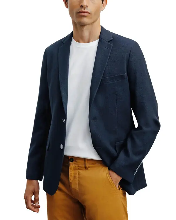 Solid Classic Oxford Button-Down Shirt
