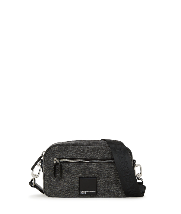 Sporty Camera Bag with Front Zip Pocket