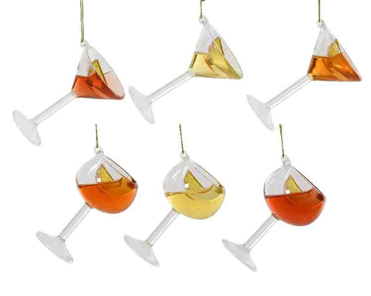 Cocktail glass w liquid inside 6ass