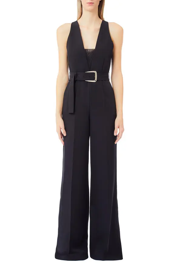 Smart jumpsuit with belt