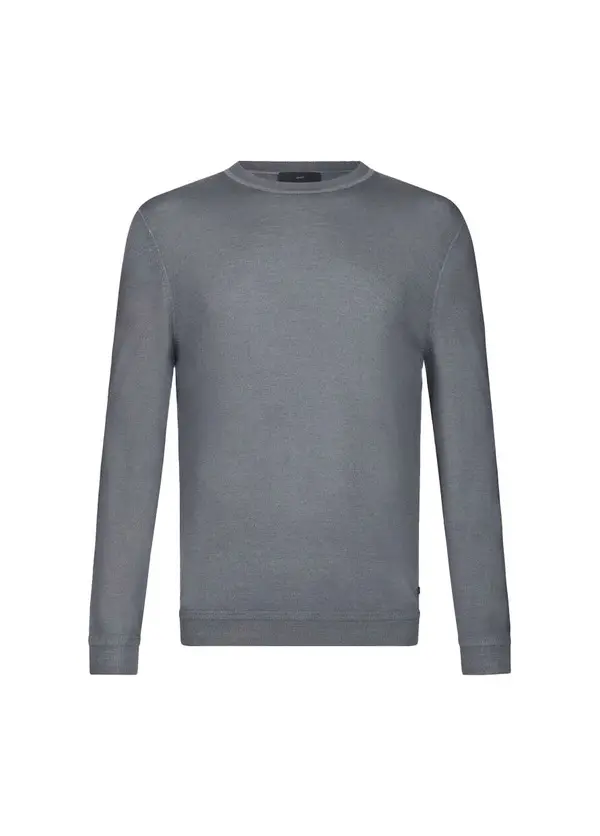 Wool jumper with Logo on the hem