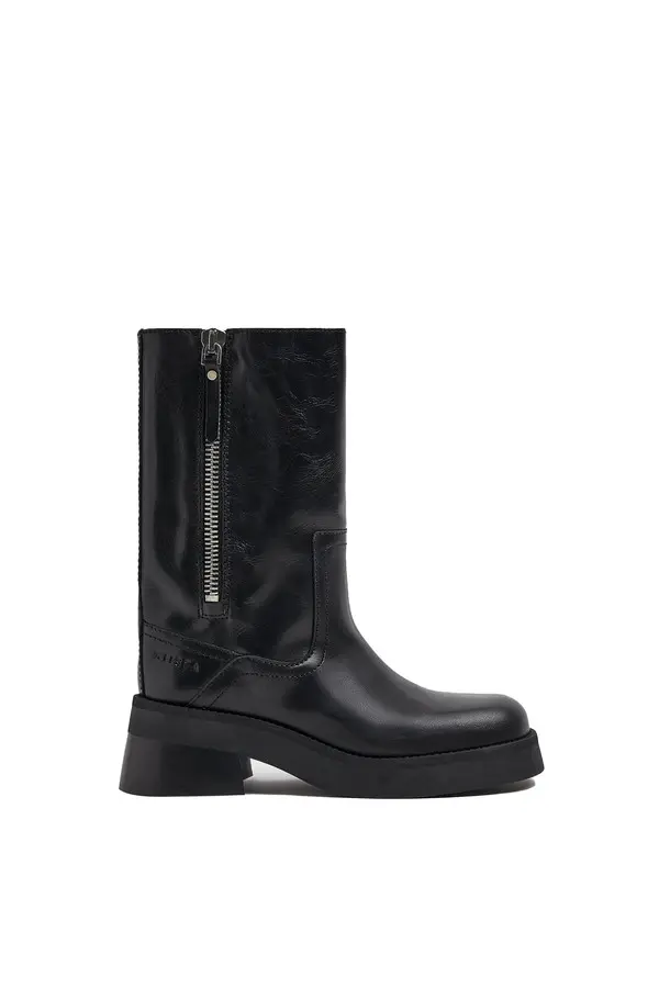 Gunda Rounded Toe Leather Biker Boots