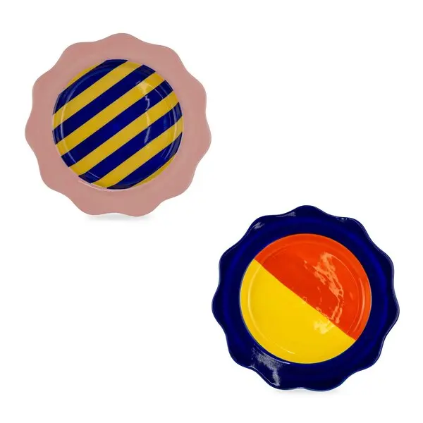 Set of 2 colored stoneware dessert plates. Ø 19 cm.