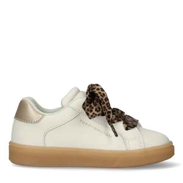 Sneakers With Leopard Print Ribbon Laces