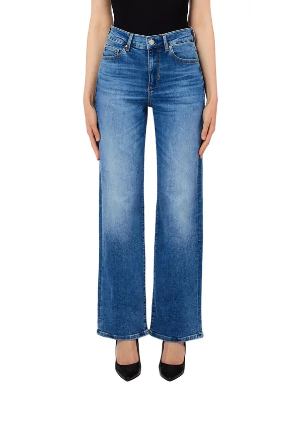 High Waisted Straight Jeans 