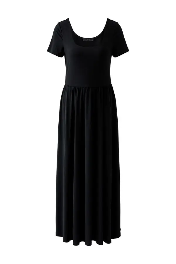 Silky Short-Sleeved Scoop Neck Maxi Dress With Gathered Waist 