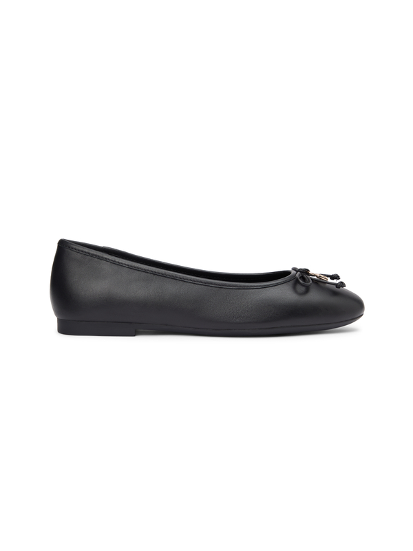 TH Monogram Charm Leather Ballerinas