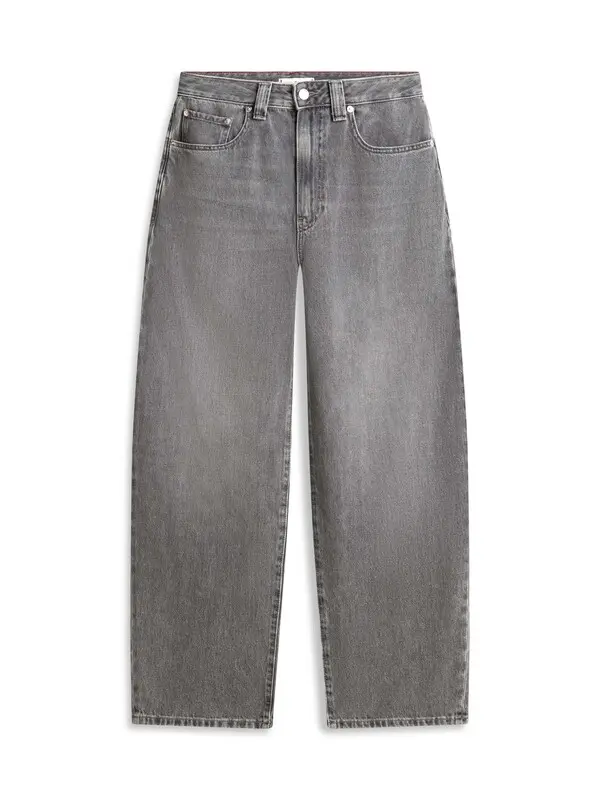 Straight Leg High Waist Jeans