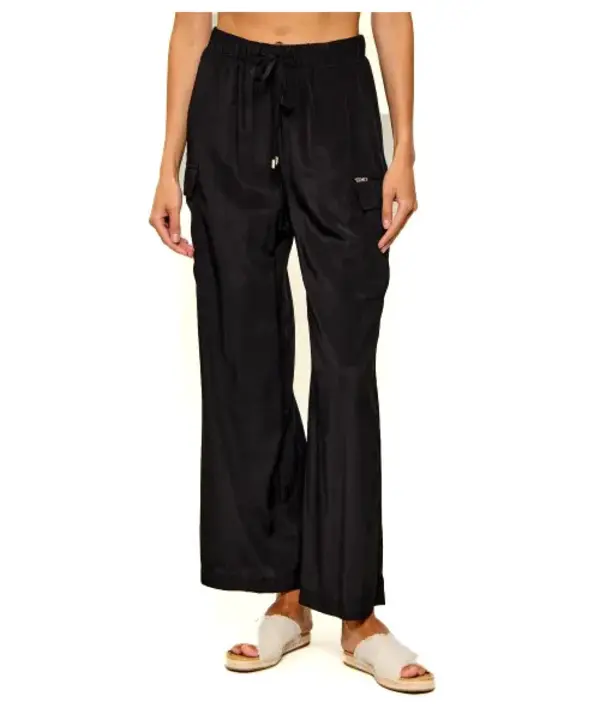 Loose Fit Wide Leg Trousers