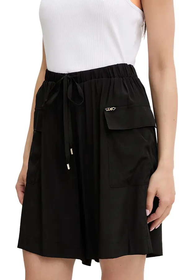 Satin-Finish Cargo Shorts With Drawstring Waist