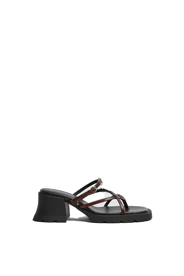 Strappy O-Ring Chunky Heel Leather Mule Image