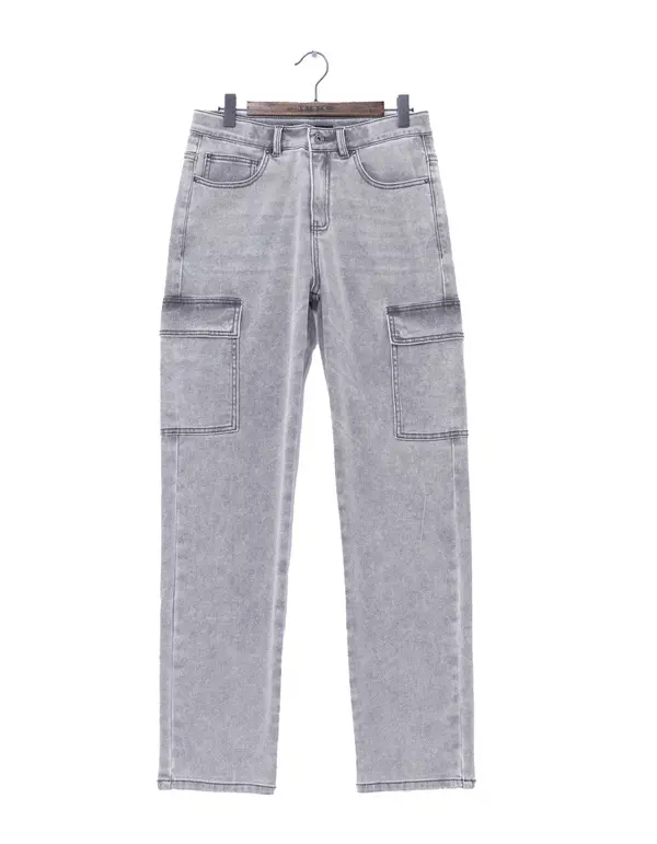  Straight Leg Cargo Jeans