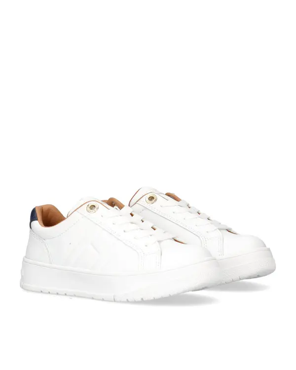 Low-Cut Lace-Up Leather Sneakers