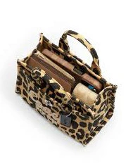 Leopard Crago Tote Bag Gallery