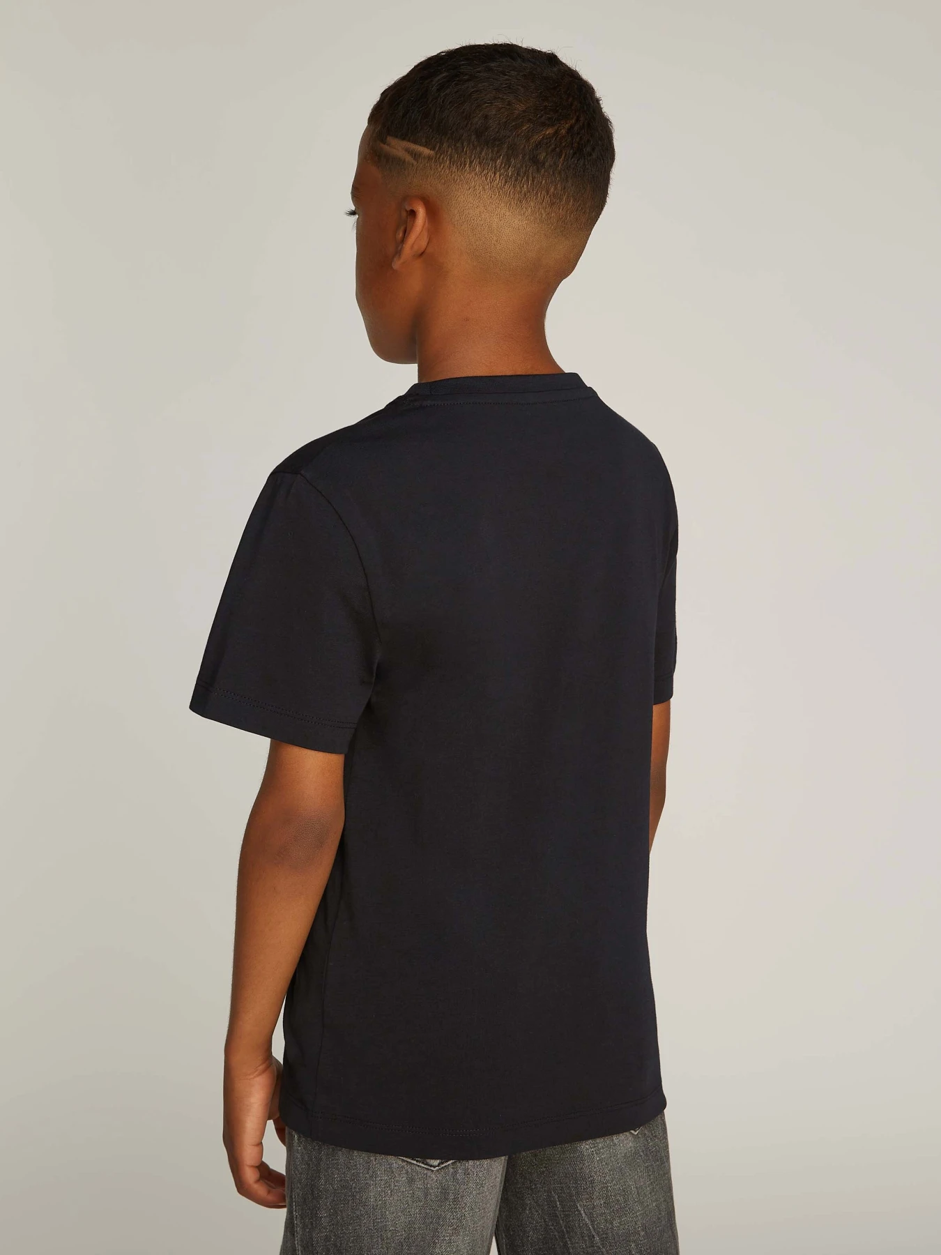  Gradient Logo T-Shirt Gallery