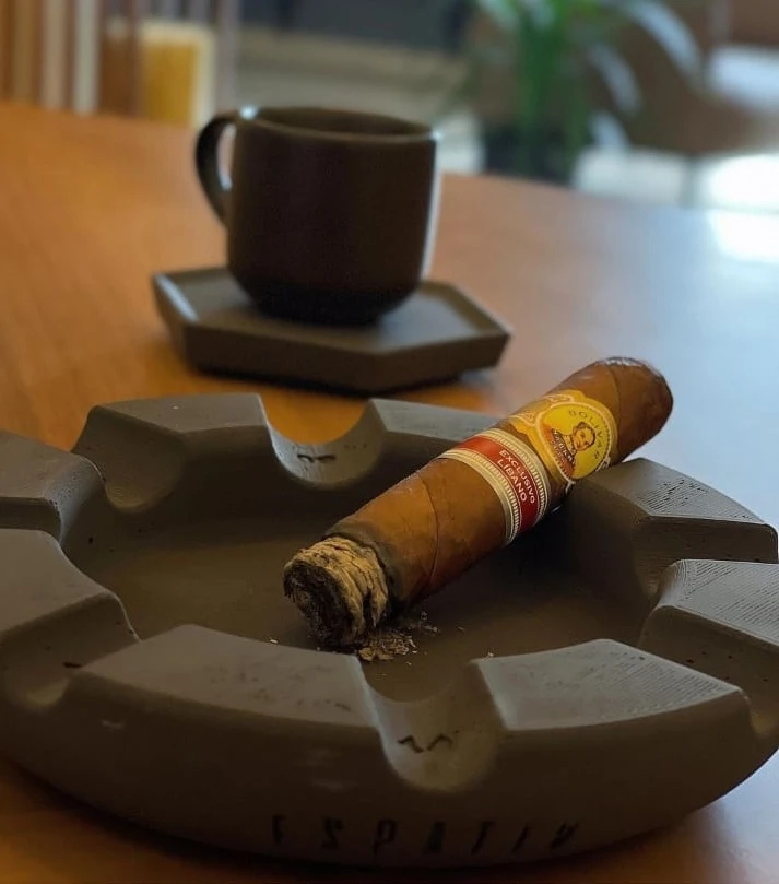 The Prince Ashtray  Gallery